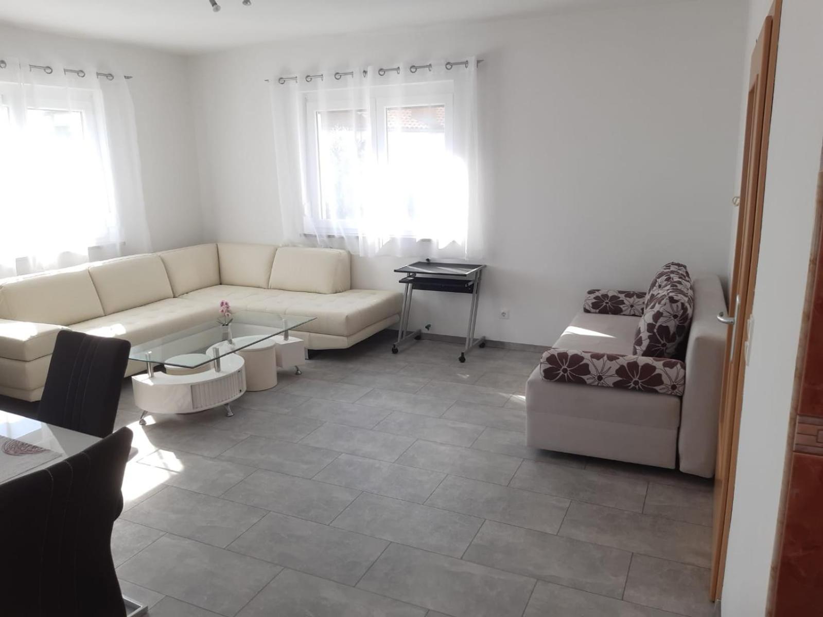 רובינייסקו סלו Apartments Ivana With The Pool מראה חיצוני תמונה