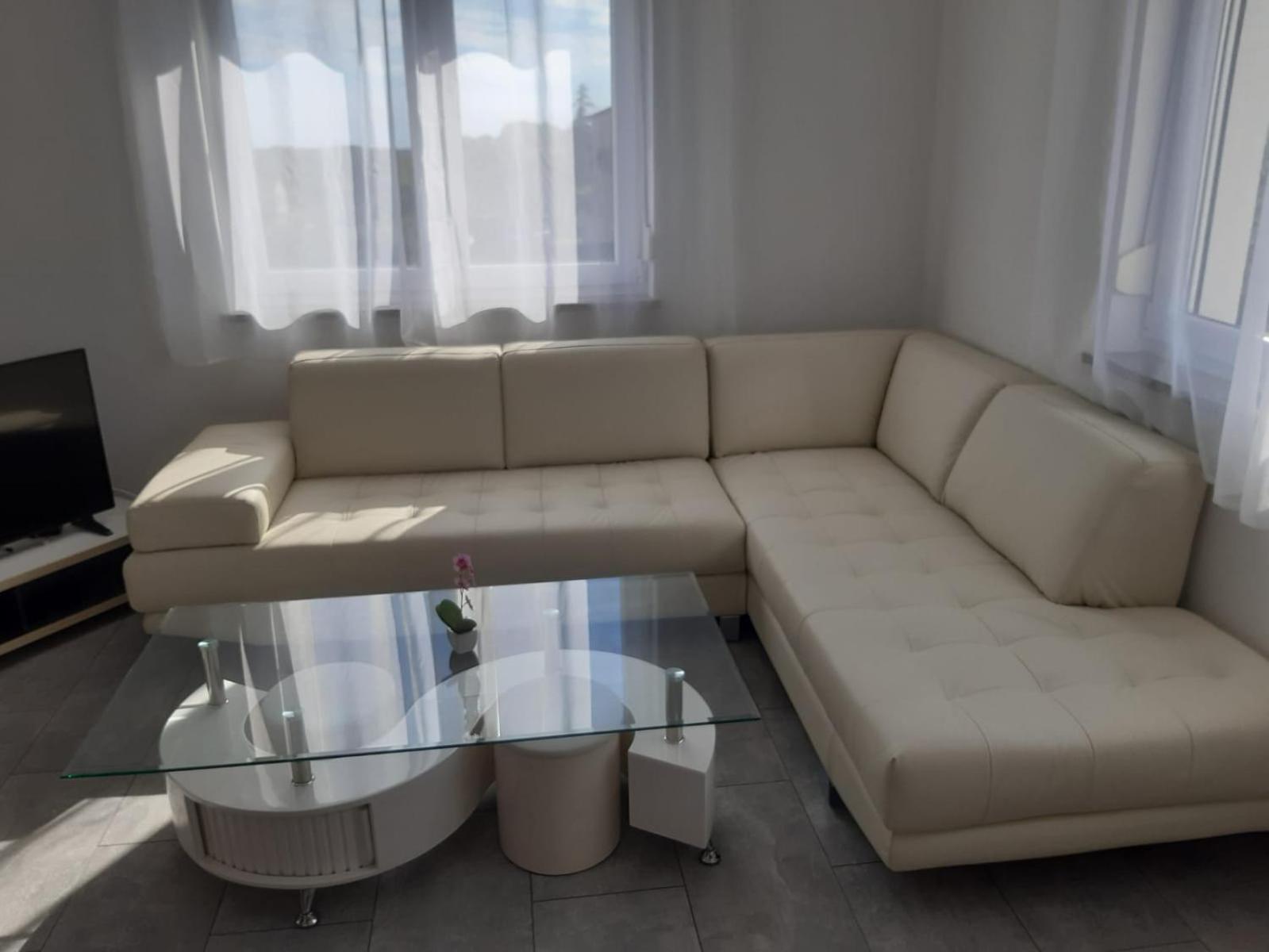 רובינייסקו סלו Apartments Ivana With The Pool מראה חיצוני תמונה